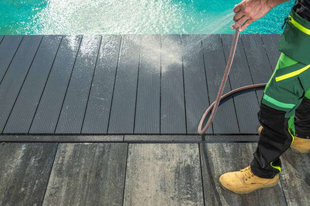 Best Deck Cleaning Services  in Pine Nyon, CA